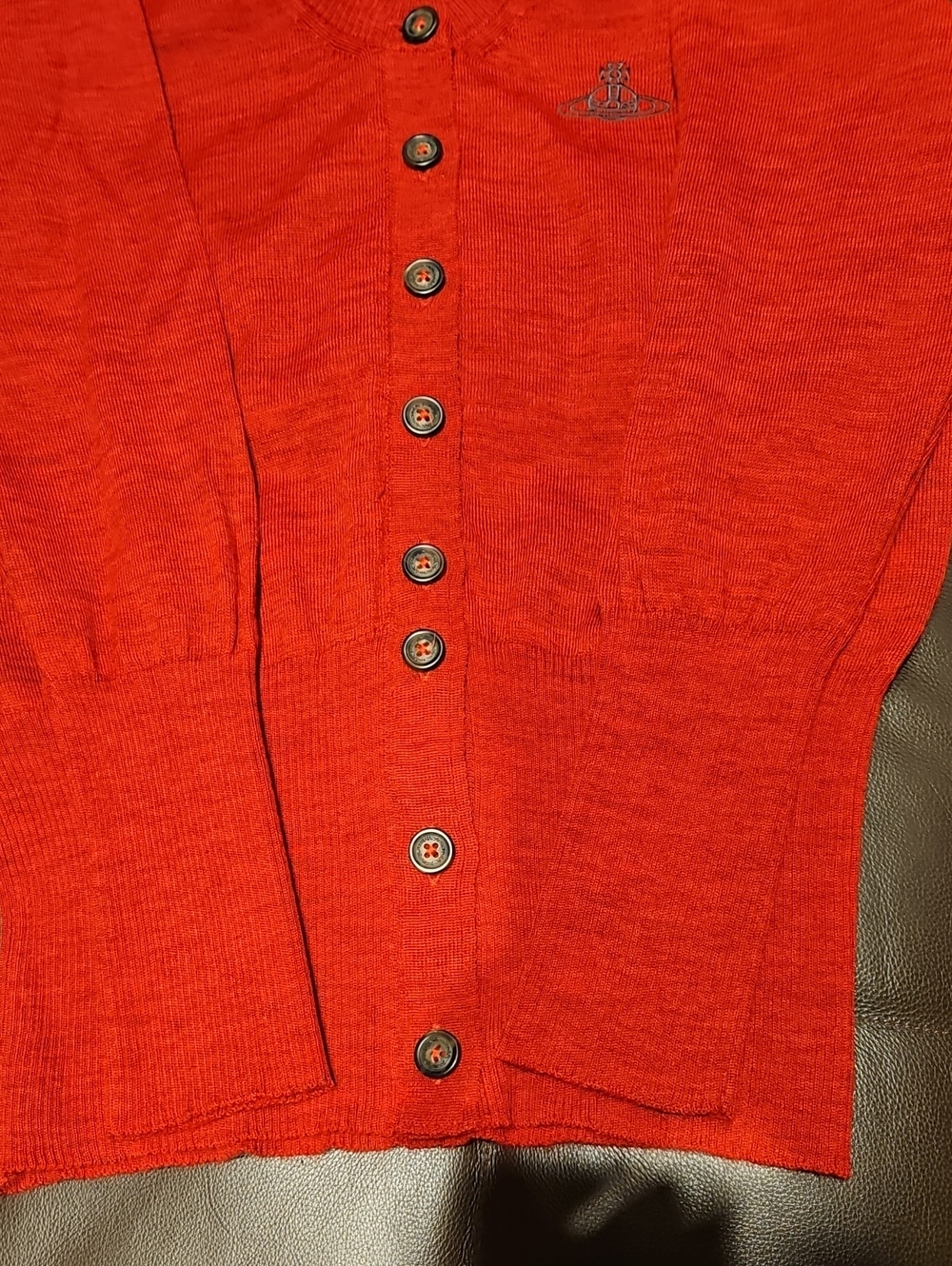 VIVIENNE WESTWOOD RED V-NECK/BUTTON CARDIGAN    SIZE XL - Picture 3 of 13